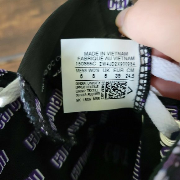 Converse All Star Comics Catwoman Shoes Size 8 - Picture 3 of 8